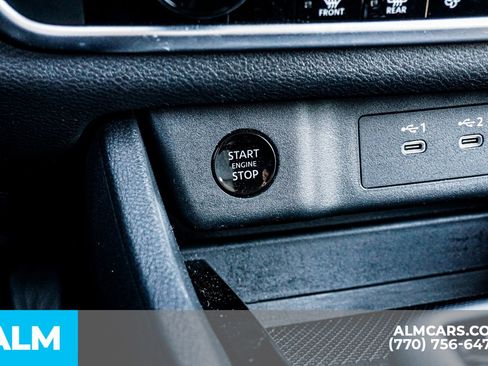 Used 2025 Nissan Rogue SV image 35