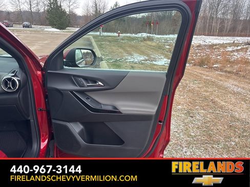 New 2026 Chevrolet Equinox LT w/ Convenience Package II image 28