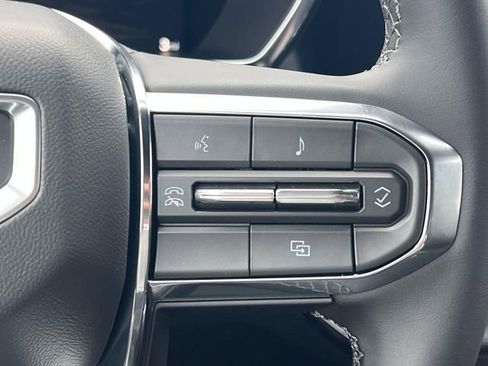 New 2026 GMC Canyon Elevation image 14