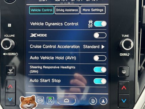 Used 2024 Subaru Crosstrek 2.0i Premium image 3