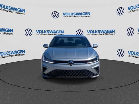 Used 2026 Volkswagen Jetta Sport FWD image 3