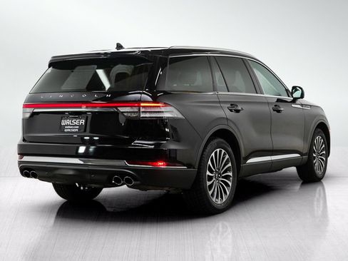 Used 2022 Lincoln Aviator Reserve w/ Class IV Trailer Tow Package AWD/4WD image 5