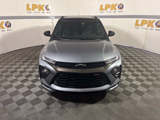Used 2021 Chevrolet TrailBlazer RS w/ Sun and Liftgate Package FWD image 8