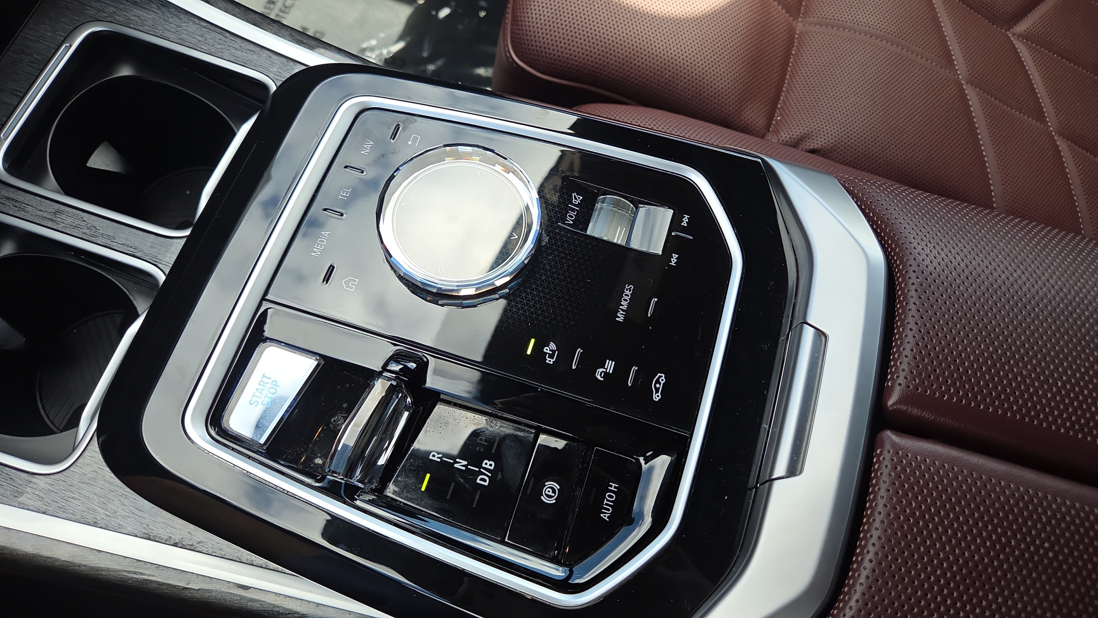 Certified 2023 BMW i7 xDrive60 AWD/4WD image 32