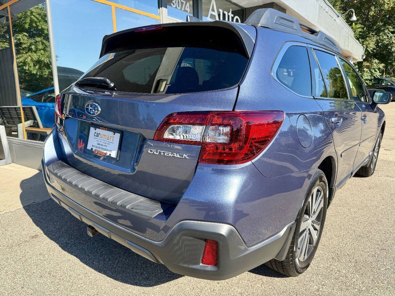 Used 2018 Subaru Outback 2.5i Limited w/ Popular Package #2 AWD/4WD image 9