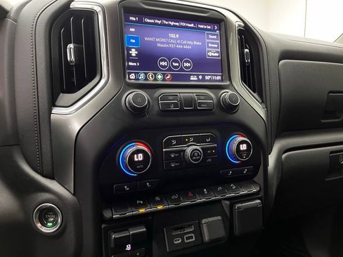 Used 2019 Chevrolet Silverado 1500 LT w/ All-Star Edition AWD/4WD image 24