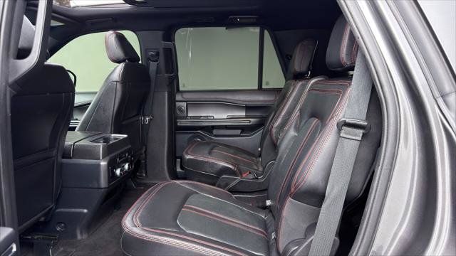 Used 2021 Ford Expedition Limited RWD image 17
