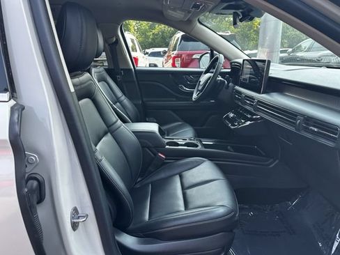 Certified 2024 Lincoln Corsair AWD w/ Equipment Group 101A image 34