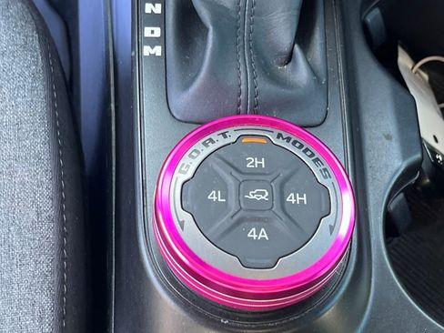 Used 2021 Ford Bronco Big Bend w/ Sasquatch Package image 18