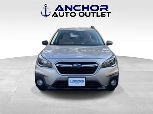 Used 2018 Subaru Outback 2.5i image 2