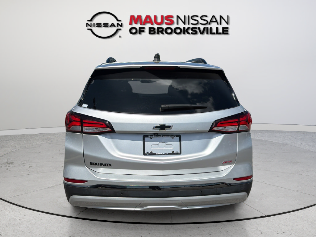 Used 2022 Chevrolet Equinox RS w/ RS Leather Package FWD image 9