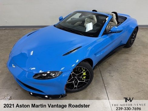 Used 2021 Aston Martin V8 Vantage Roadster RWD image 5