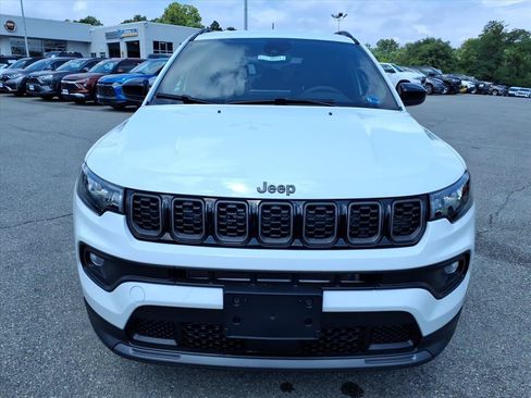 New 2026 Jeep Compass Latitude AWD/4WD image 9