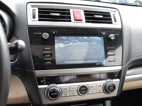 Used 2016 Subaru Legacy 2.5i Limited image 23