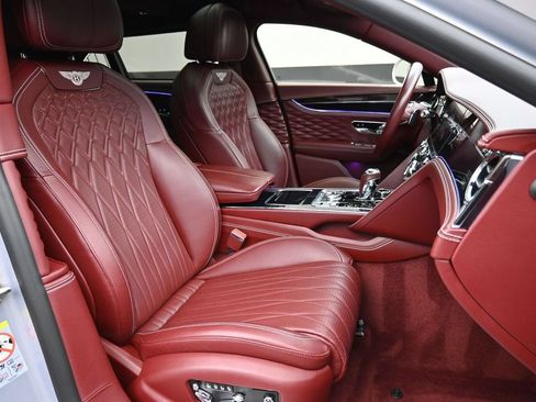 Used 2020 Bentley Flying Spur W12 AWD/4WD image 28