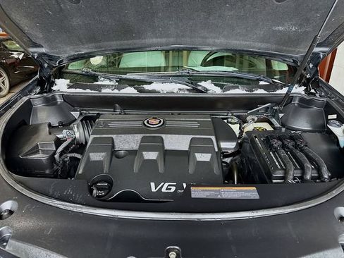 Used 2016 Cadillac SRX Luxury w/ Driver Awareness Package image 30