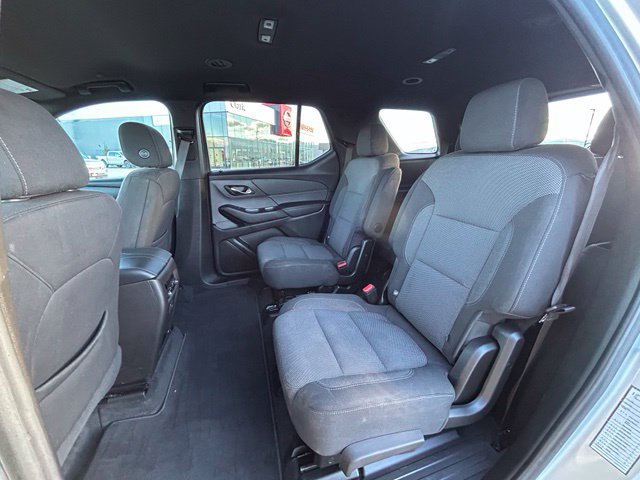 Used 2022 Chevrolet Traverse LT AWD/4WD image 39