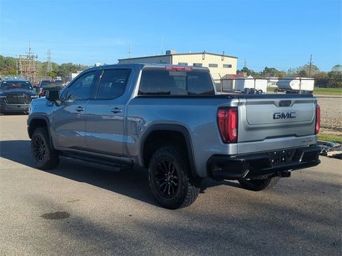 Used 2023 GMC Sierra 1500 AT4X image 5
