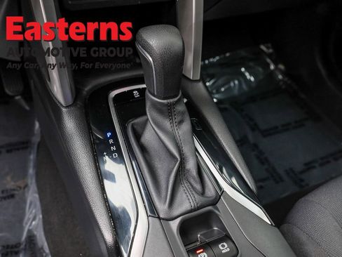 Used 2023 Toyota Corolla Cross LE image 13