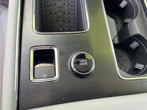 New 2026 Lincoln Aviator 2WD image 20