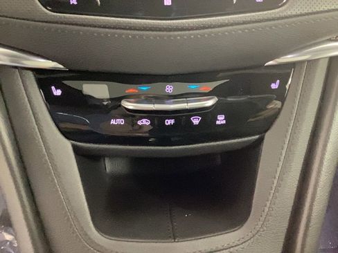 Used 2020 Cadillac XT5 Sportv image 31