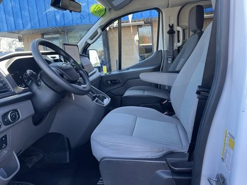 Used 2023 Ford Transit 350 XLT image 12