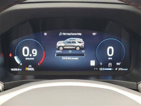 Used 2025 Ford Explorer Active w/ Active Comfort Package image 21