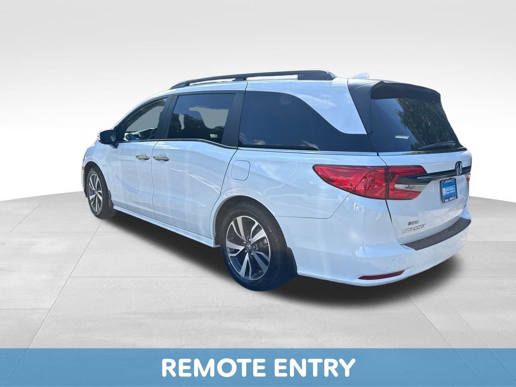 Certified 2024 Honda Odyssey Touring image 4