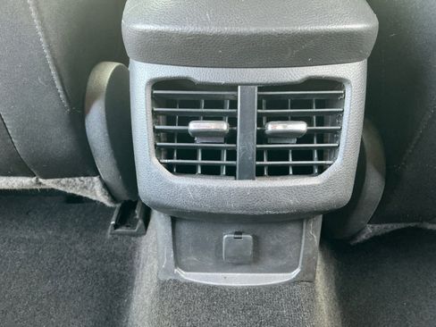 Used 2014 Ford Fusion SE image 30