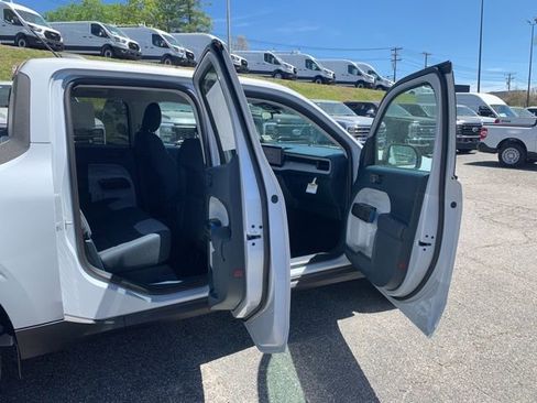 New 2026 Ford Maverick XLT FWD image 11