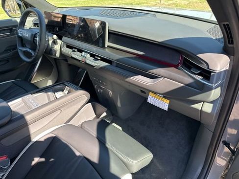 New 2026 Kia EV9 GT-Line AWD/4WD image 28