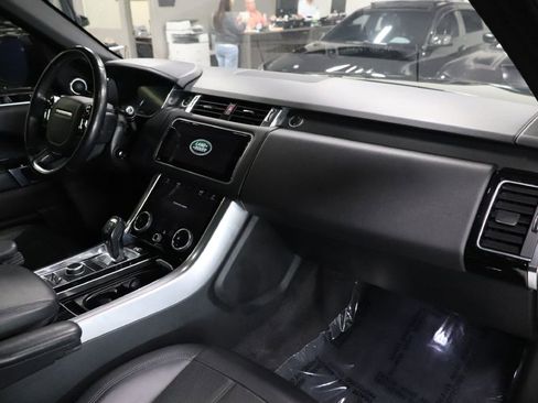Used 2019 Land Rover Range Rover Sport HSE image 26