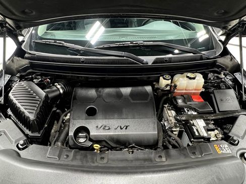 Used 2018 Buick Enclave Essence image 25