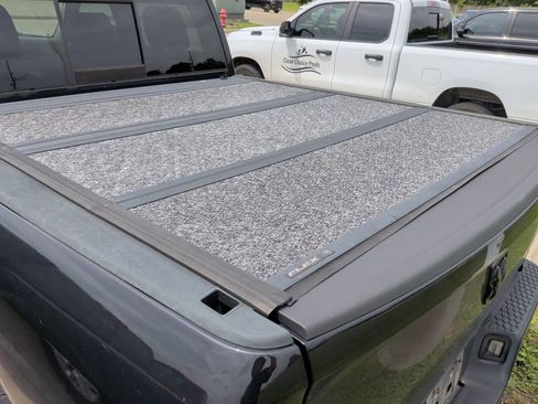 Used 2018 RAM 1500 Lone Star RWD image 9