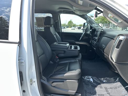 Used 2019 Chevrolet Silverado 2500 LT w/ Custom Sport Edition AWD/4WD image 33