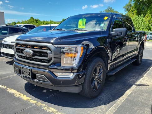 Used 2021 Ford F150 XLT w/ Equipment Group 302A High RWD image 3