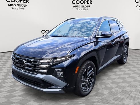 New 2025 Hyundai Tucson Limited image 3