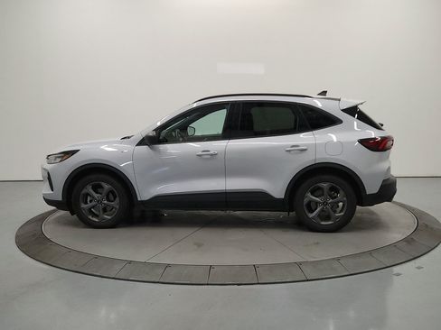 Used 2025 Ford Escape ST-Line FWD image 5