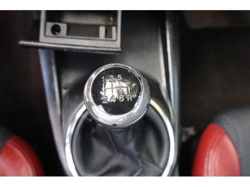 Used 2007 Hyundai Tiburon SE FWD image 11