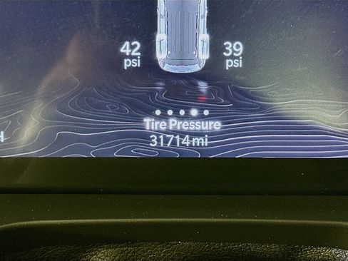 Used 2023 Jeep Grand Cherokee Altitude RWD image 19