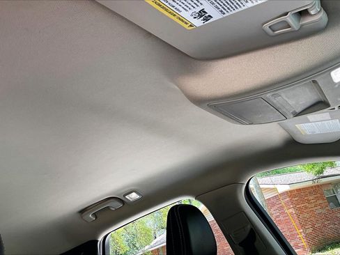 Used 2020 Ford Escape SEL image 26