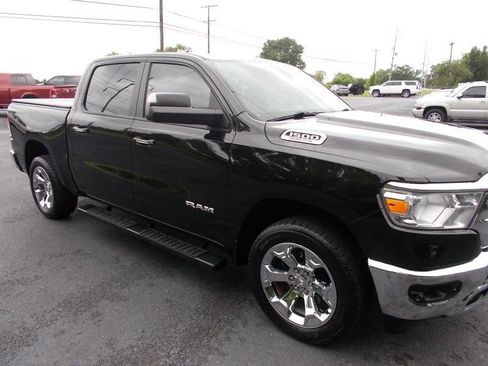 Used 2019 RAM 1500 Big Horn AWD/4WD image 11