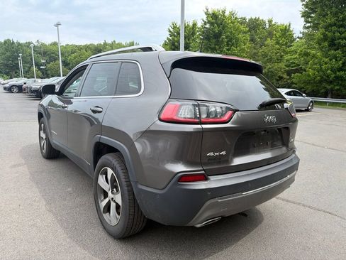 Used 2019 Jeep Cherokee Limited w/ Luxury Group AWD/4WD image 7