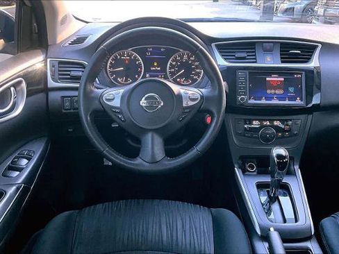 Certified 2019 Nissan Sentra SV w/ Special Edition Package image 5