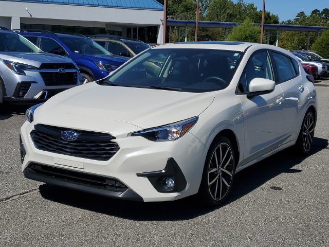 Certified 2025 Subaru Impreza 2.0i Sport AWD/4WD image 3