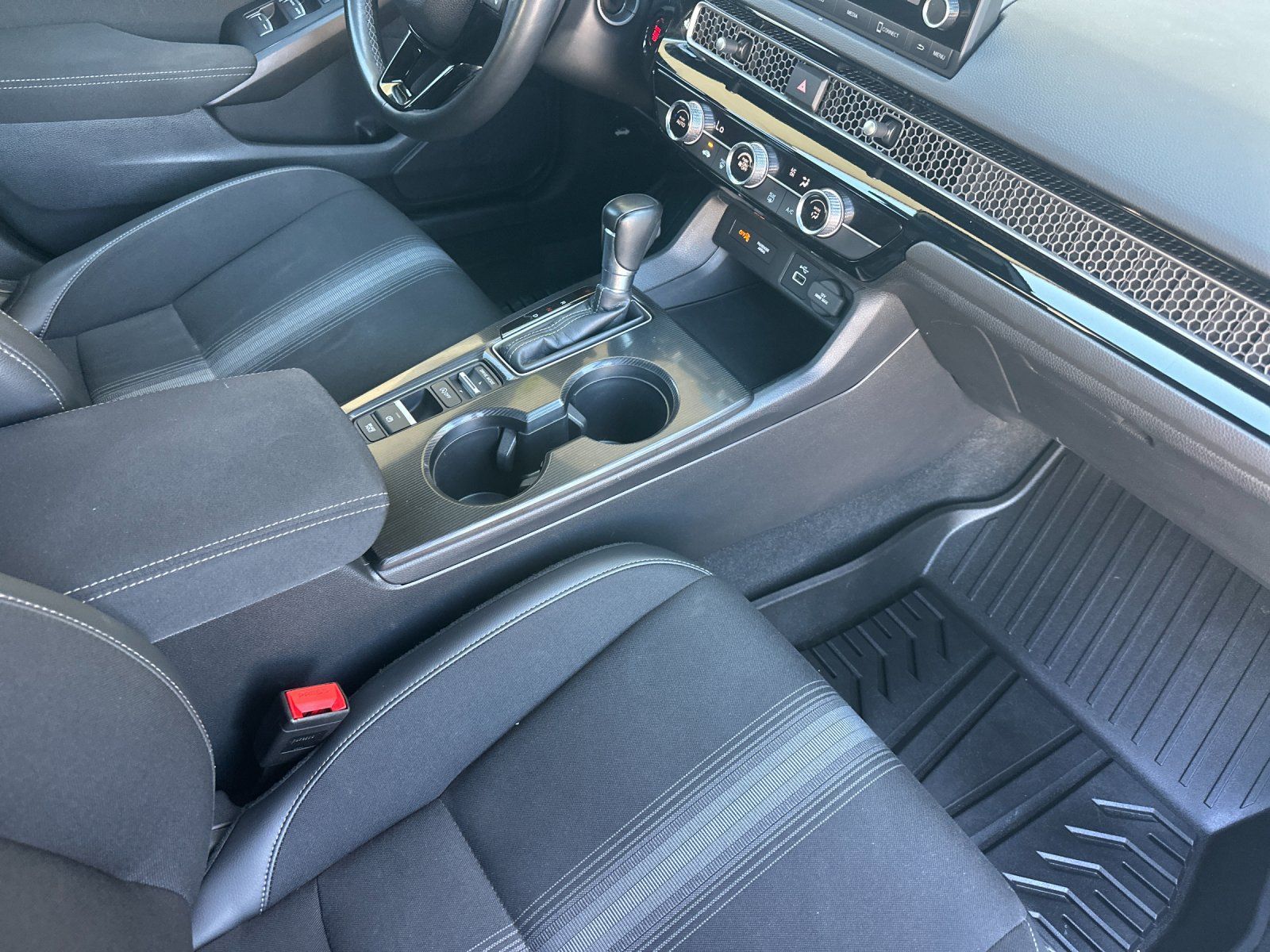 Used 2022 Honda Civic Sport image 15