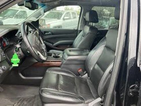 Used 2020 GMC Yukon XL SLT w/ Premium Edition image 24