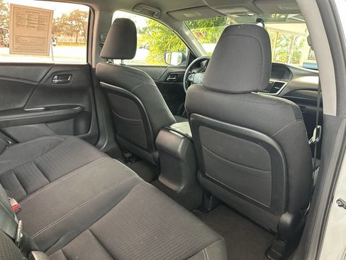 Used 2014 Honda Accord Sport image 11