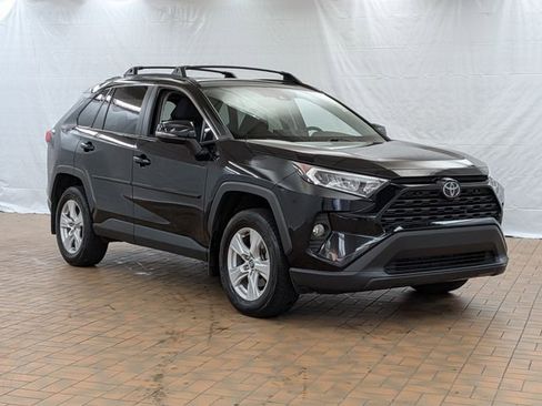 Used 2021 Toyota RAV4 XLE w/ Convenience Package AWD/4WD image 1