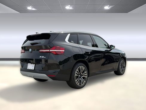 New 2026 BMW X3 xDrive30 w/ Premium Package AWD/4WD image 8